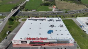 Rehabilitación de cubierta MediaMarkt e Ikea Santander